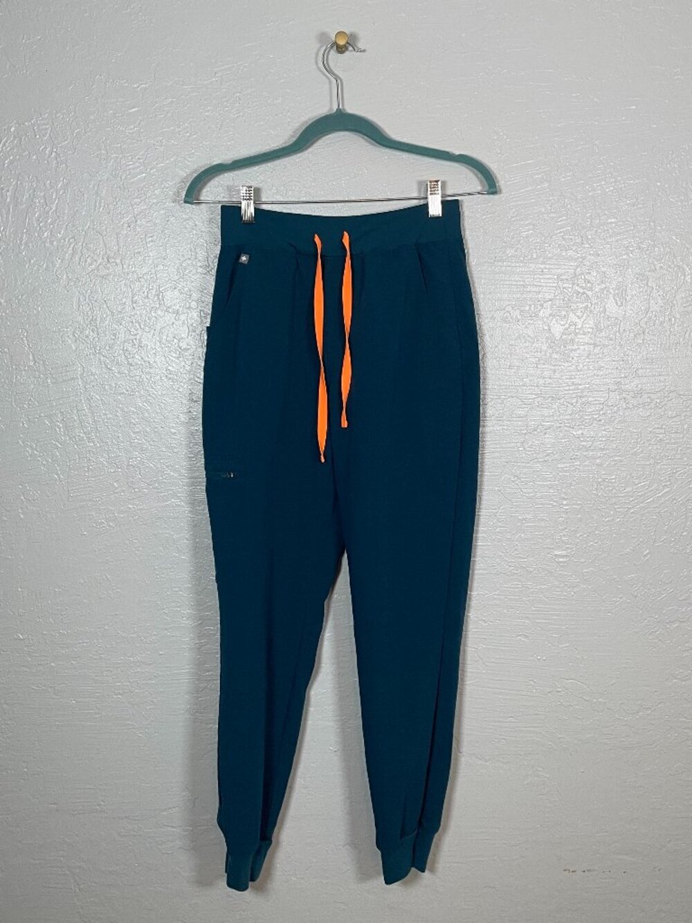 Figs Women S Teal Blue High Waisted Zamora Jogger Scrub Pants Pocket Stretch